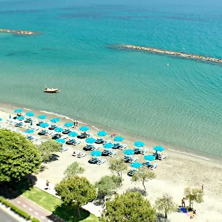 Eden Beach 111 * Limassol